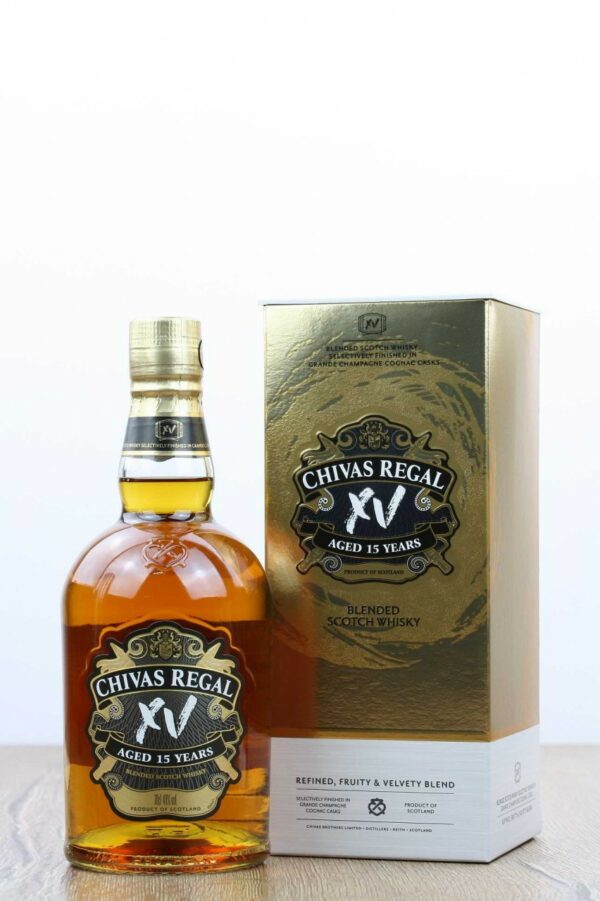 Chivas Regal XV 15 J. Old Blended Scotch Whisky 0